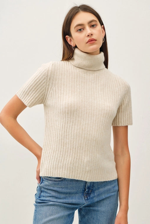 RIBBED WOOL TURTLENECK SHORT SLEEVE SWEATER - OATMEAL