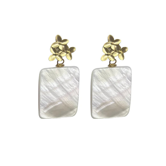 LILY EARRINGS