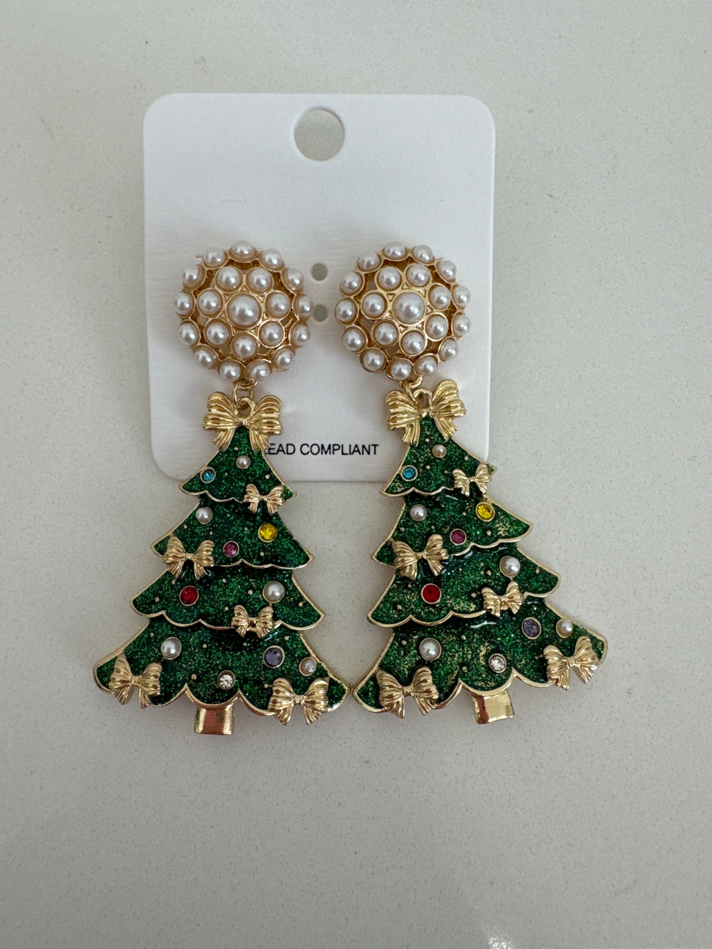 CHRISTMAS TREE PEARL DROP EARRING