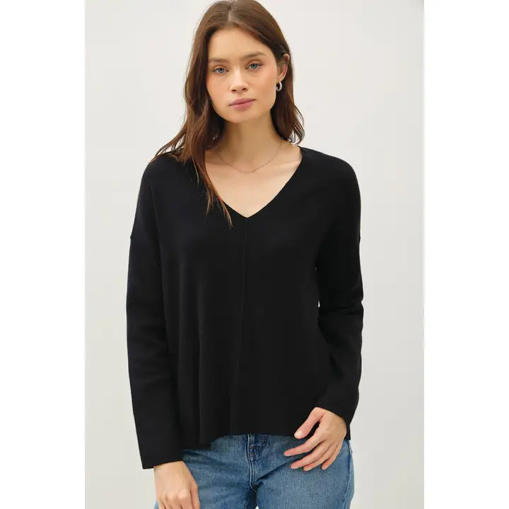 RELAXED V NECK SWEATER - BLACK