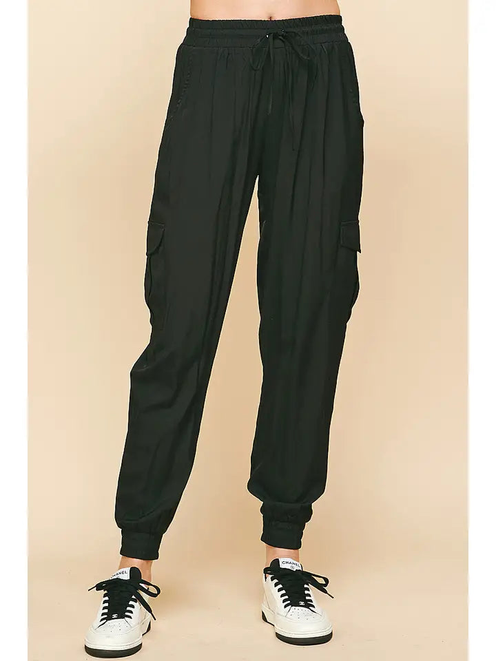 WOVEN CARGO PANTS - BLACK