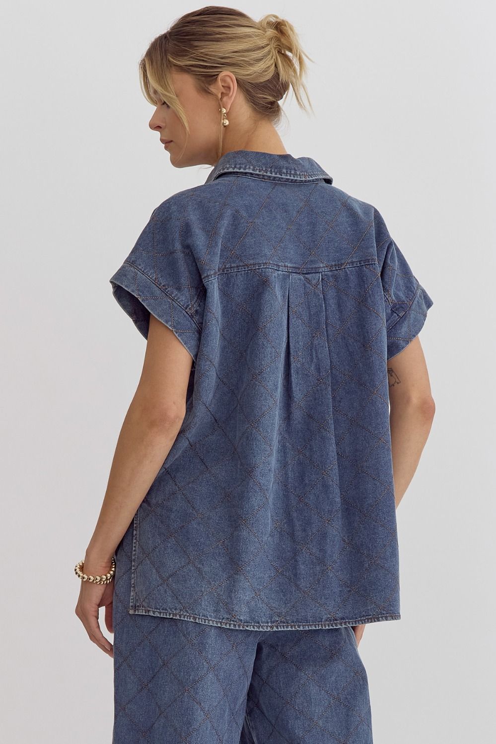 DENIM BUTTON DOWN TOP - DENIM BLUE