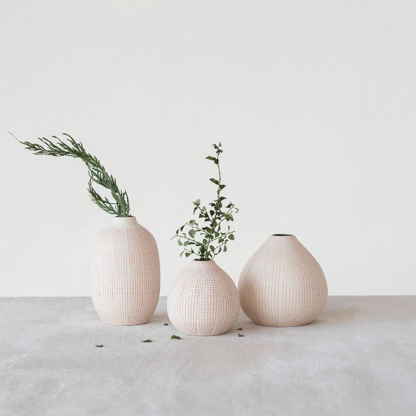 TEXTURED STONEWARE RED VASES